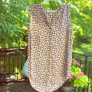 Sleeveless blouse- size S